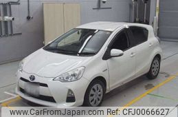 toyota aqua 2012 -TOYOTA 【神戸 554ﾊ1028】--AQUA DAA-NHP10--NHP10-6071321---TOYOTA 【神戸 554ﾊ1028】--AQUA DAA-NHP10--NHP10-6071321-