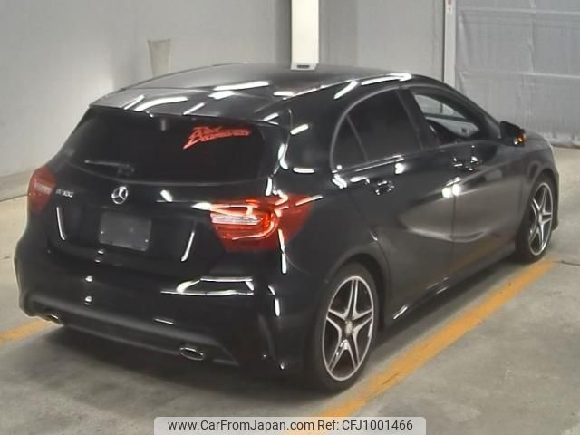 mercedes-benz a-class 2012 -MERCEDES-BENZ--Benz A Class WDD1760422J022245---MERCEDES-BENZ--Benz A Class WDD1760422J022245- image 2