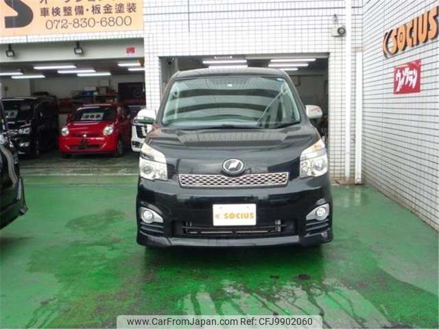 toyota voxy 2013 -TOYOTA--Voxy DBA-ZRR70W--ZRR70W-0588283---TOYOTA--Voxy DBA-ZRR70W--ZRR70W-0588283- image 2