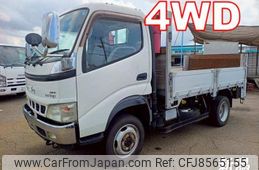 hino dutro 2004 CFJ8565155