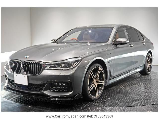 bmw 7-series 2017 quick_quick_DLA-7D20_WBA7D02030G510198 image 1