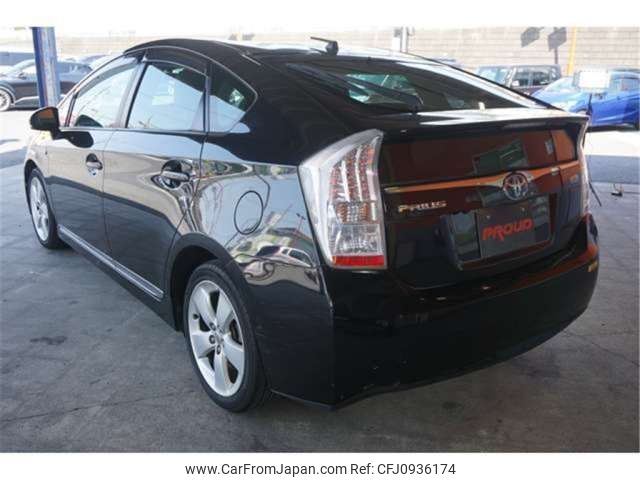 toyota prius 2010 CFJ0936174 image 2