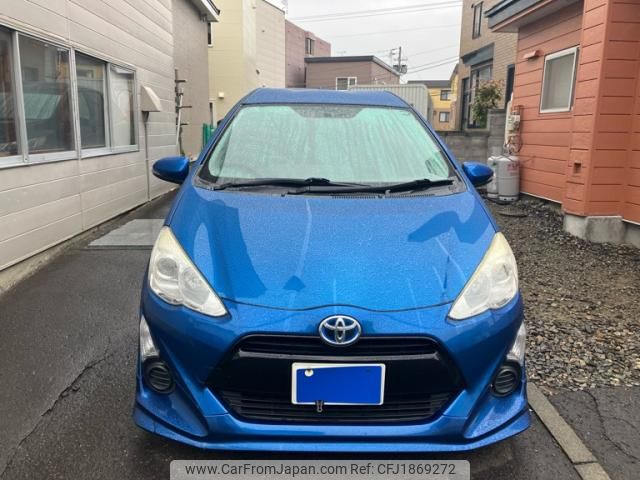 toyota aqua 2015 CFJ1869272 image 1