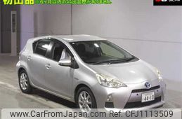 toyota aqua 2012 -TOYOTA 【名古屋 530ﾓ4410】--AQUA NHP10-6110988---TOYOTA 【名古屋 530ﾓ4410】--AQUA NHP10-6110988-