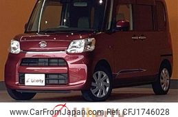 daihatsu tanto 2017 CFJ1746028