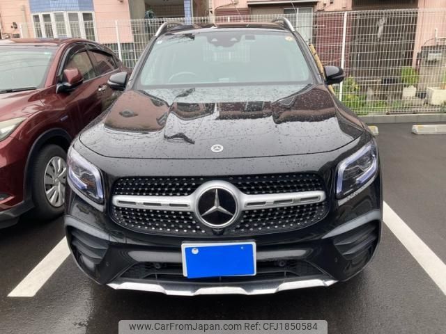 mercedes-benz glb-class 2023 CFJ1850584 image 2