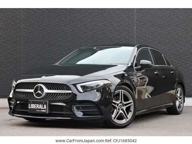 mercedes-benz a-class 2019 CFJ1685042 image 1