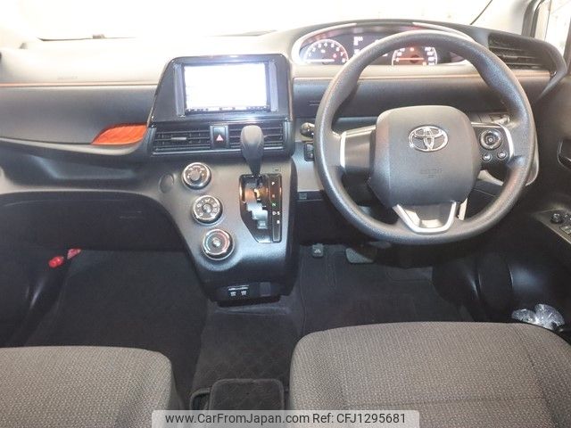 toyota sienta 2020 -TOYOTA--Sienta DBA-NSP170G--NSP170-7241616---TOYOTA--Sienta DBA-NSP170G--NSP170-7241616- image 2
