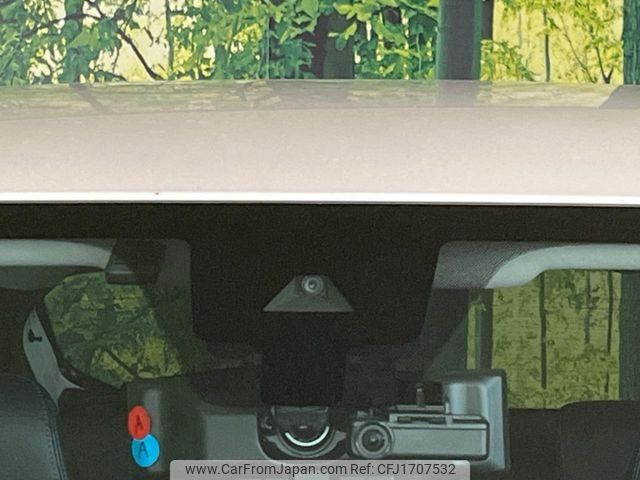 nissan kix 2021 CFJ1707532 image 2