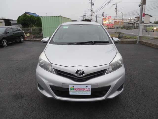 toyota vitz 2013 504749-RAOID:10837 image 2