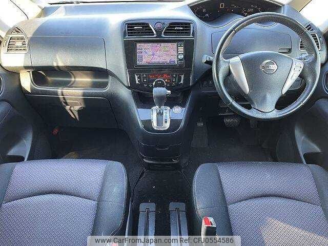 nissan serena 2012 504928-926632 image 1