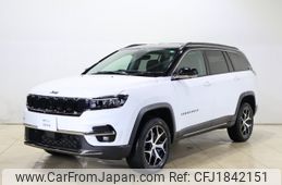 jeep commander 2024 CFJ1842151