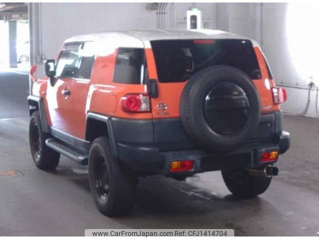 toyota fj-cruiser 2014 quick_quick_CBA-GSJ15W_GSJ15-0128074 image 2
