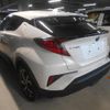 toyota c-hr 2020 quick_quick_6AA-ZYX11_ZYX11-2021715 image 2