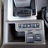 toyota land-cruiser-prado 2020 24121010 image 31