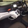 toyota sienta 2016 -TOYOTA--Sienta NHP170G-7032706---TOYOTA--Sienta NHP170G-7032706- image 5