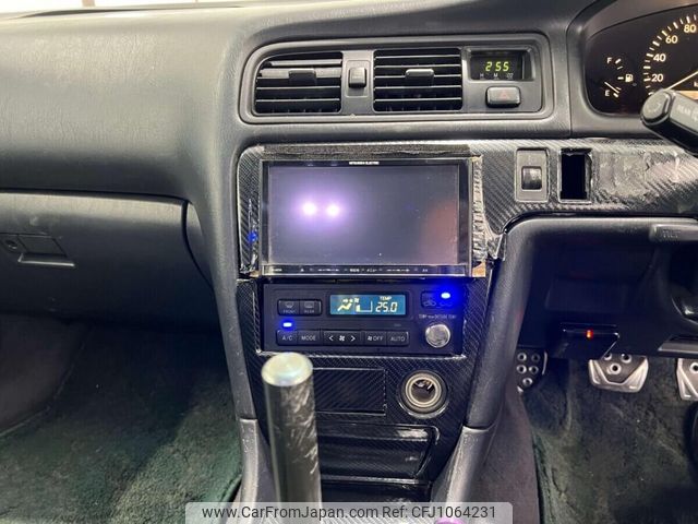 1998 Toyota Chaser JDM car for sale — photo 13 of 25