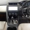 jaguar e-pace 2019 CFJ1621377 image 10