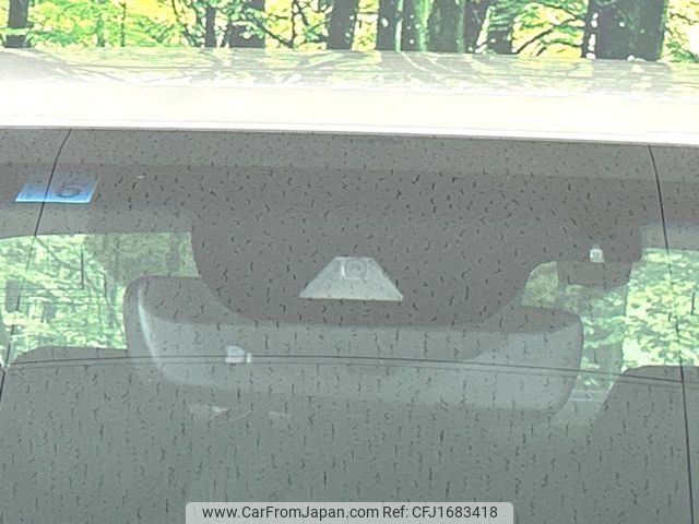toyota crown 2018 CFJ1683418 image 2