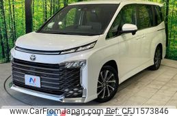 toyota voxy 2022 CFJ1573846