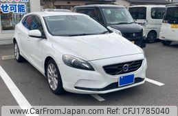volvo v40 2015 CFJ1785040