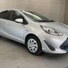 toyota aqua 2018 -TOYOTA--AQUA NHP10--6711120---TOYOTA--AQUA NHP10--6711120- image 12