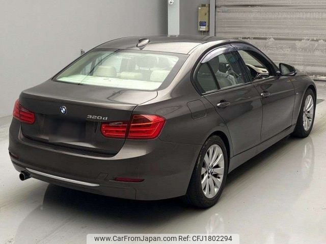 bmw 3-series 2014 CFJ1802294 image 2