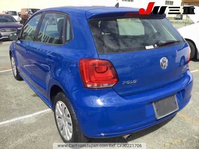 volkswagen polo 2013 -VOLKSWAGEN--VW Polo 6RCBZ--DU058327---VOLKSWAGEN--VW Polo 6RCBZ--DU058327- image 2