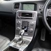volvo v60 2016 CFJ1810204 image 5