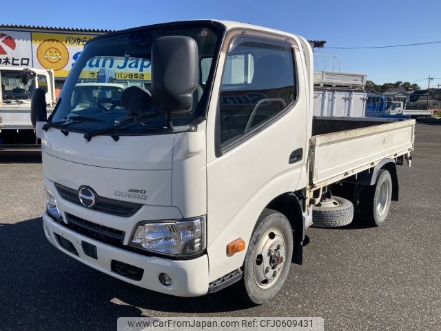 hino dutro 2017 -HINO--Hino Dutoro TKG-XZC675M--XZC675-0003365---HINO--Hino Dutoro TKG-XZC675M--XZC675-0003365- image 2