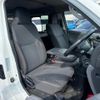 nissan nv350-caravan-van 2013 quick_quick_VW6E26_VW6E26-006567 image 2