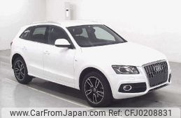 audi q5 2011 -AUDI--Audi Q5 8RCDNF--CA008301---AUDI--Audi Q5 8RCDNF--CA008301-