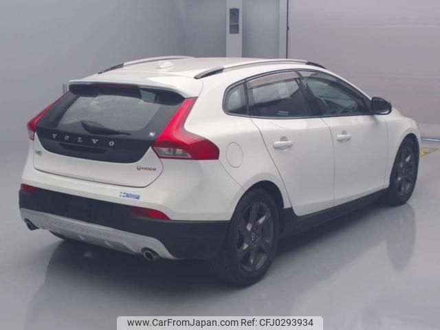 volvo v40 2014 quick_quick_DBA-MB5204T_YU1MZ6356E2036618 image 2