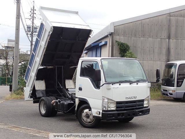 isuzu elf-truck 2013 CFJ1796304 image 1