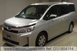 toyota voxy 2018 CFJ1804194