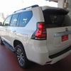 toyota land-cruiser-prado 2021 24432306 image 11