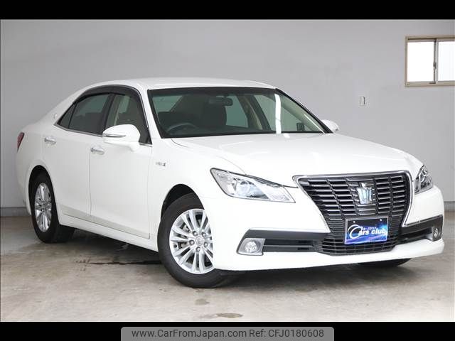 toyota crown 2013 -TOYOTA--Crown DAA-AWS210--AWS210-6004574---TOYOTA--Crown DAA-AWS210--AWS210-6004574- image 2