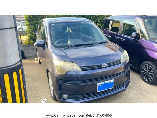 toyota spade 2013 CFJ1605866 image 1