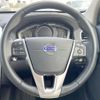 volvo xc60 2017 quick_quick_DD4204TXC_YV1DZA8RDH2207080 image 10