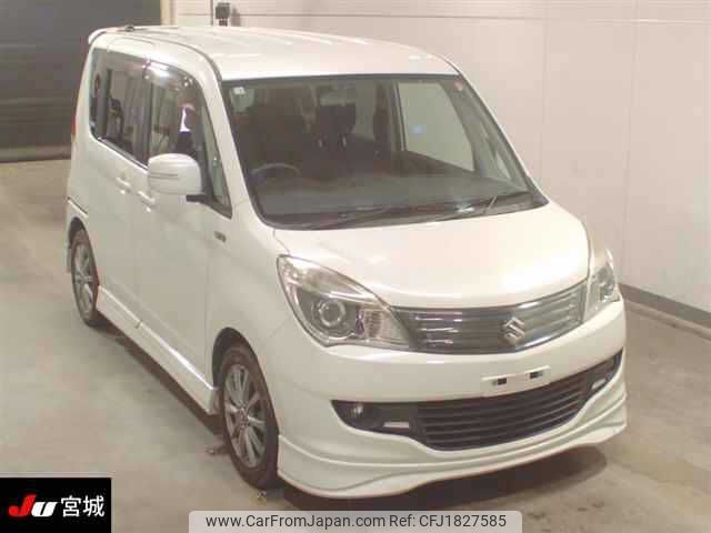 suzuki solio 2012 CFJ1827585 image 1