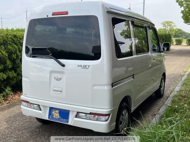 daihatsu hijet-cargo 2017 quick_quick_EBD-S321V_S321V-0355743 image 2