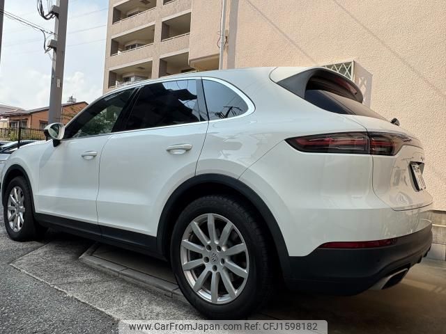 porsche cayenne 2019 CFJ1598182 image 2