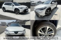 toyota corolla-cross 2024 CFJ1513823