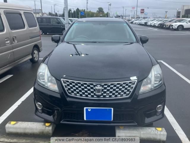 toyota crown 2010 CFJ1893983 image 2