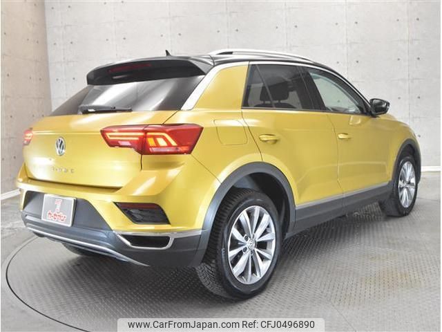 volkswagen t-roc 2020 quick_quick_A1DFF_WVGZZZA1ZLV137659 image 2