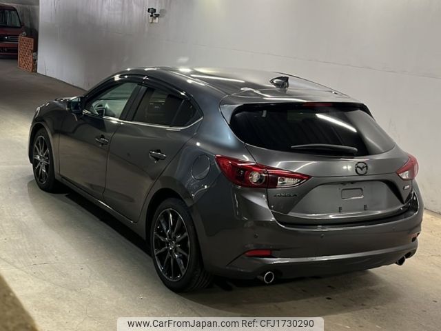 mazda axela 2017 CFJ1730290 image 2