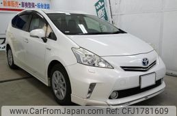 toyota prius-α 2014 CFJ1781609