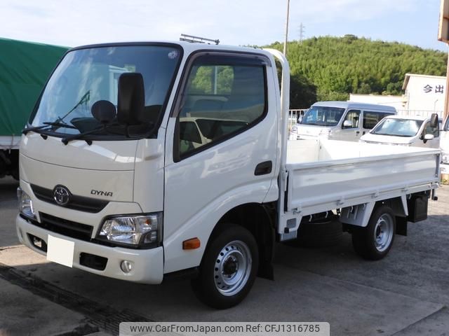 toyota dyna-truck 2017 GOO_NET_EXCHANGE_0709067A30250619W002 image 1