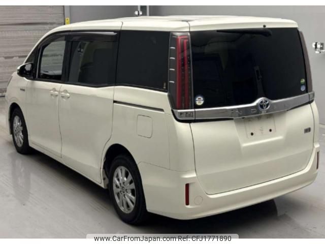 toyota noah 2018 CFJ1771890 image 2