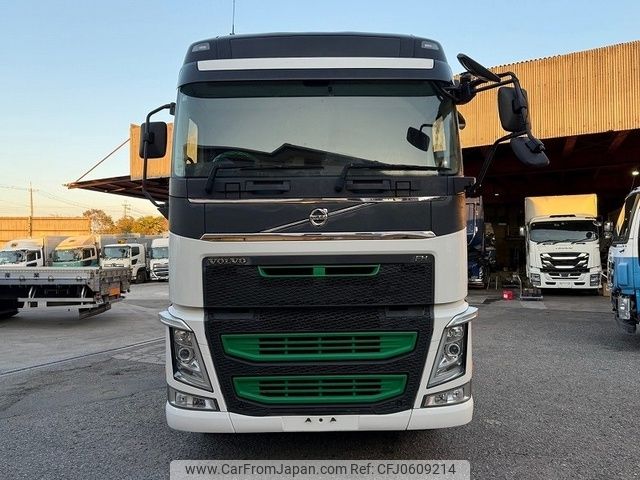 volvo volvo-others 2018 -VOLVO--Volvo QKG-H2TEA1--YV2RM00A9JA-819028---VOLVO--Volvo QKG-H2TEA1--YV2RM00A9JA-819028- image 1